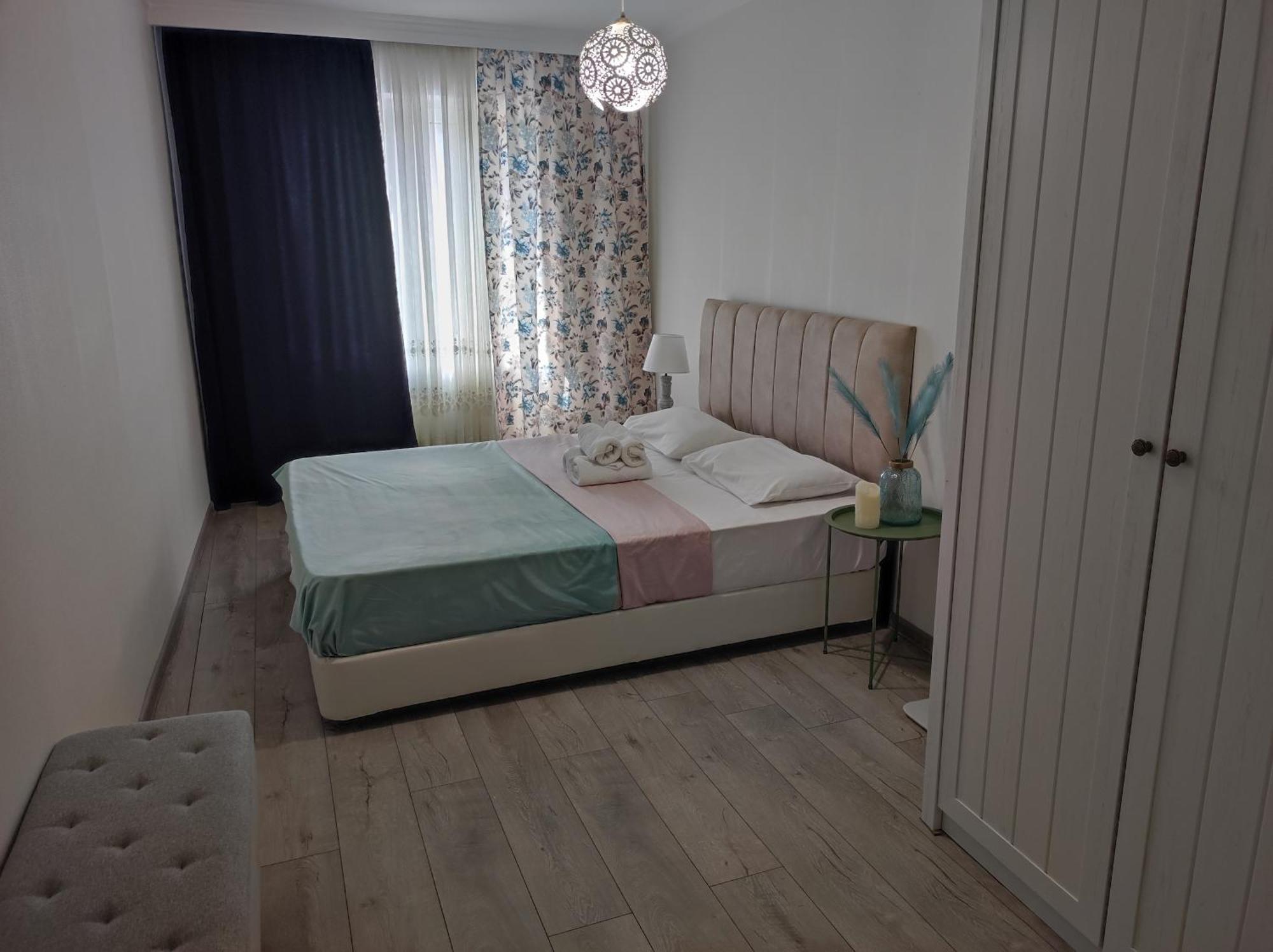 Friendly Guest House 쿠타이시 외부 사진